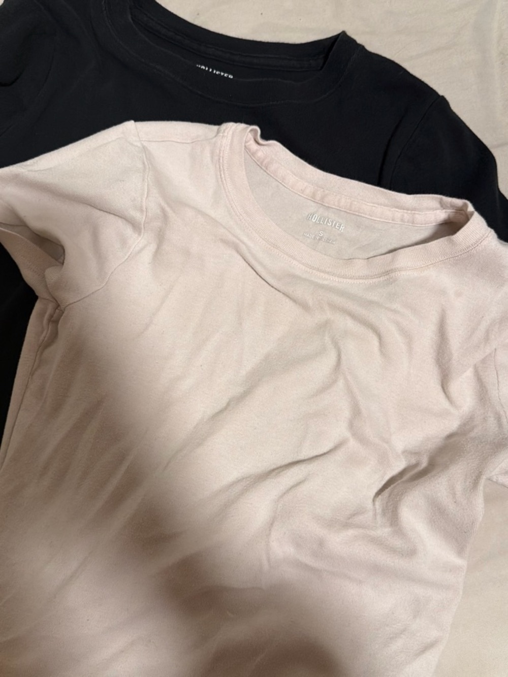 Hollister Short Sleeve Crew Tees in Black and Light Pink